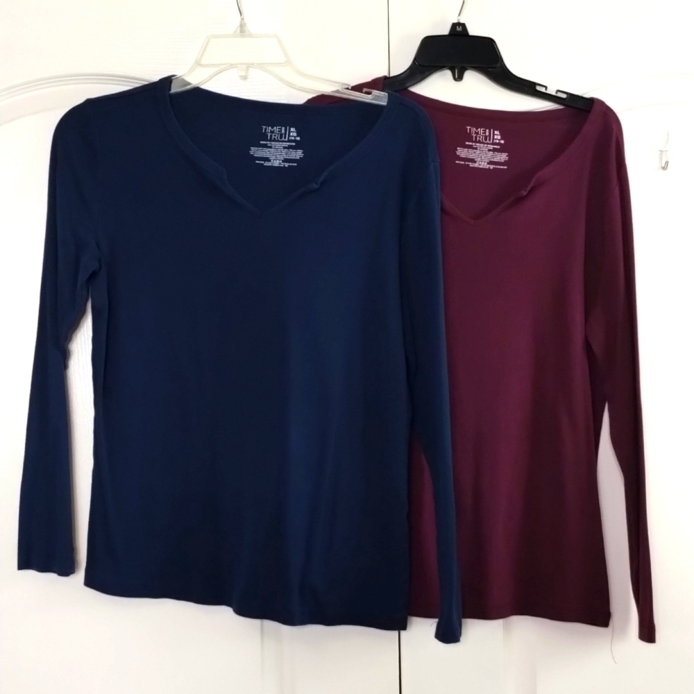 Time & Tru long sleeve bundle of 2 blue and burgundy basic tees size XL 16-18
